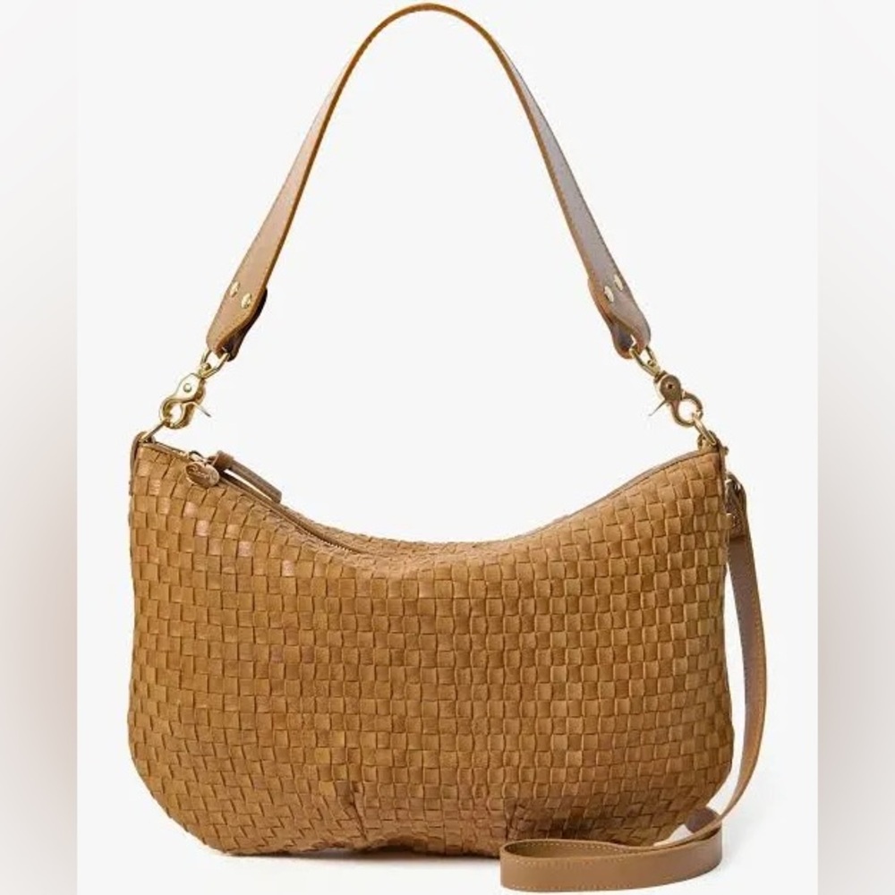 Clare V Moyen Messenger